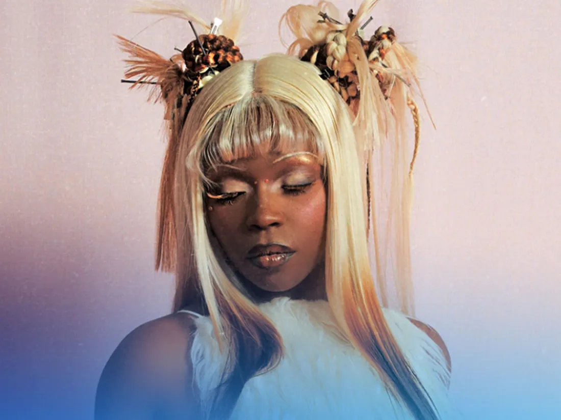 THEODORA EN INTERVIEW SUR RADIO CONTACT