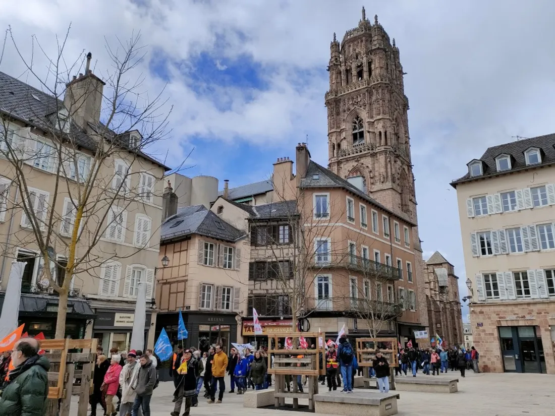 Aveyron : mobilisation contre la baisse des budgets