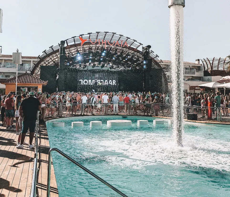 Actu Covid : l'Espagne confiante pour un passeport vaccinal en juin