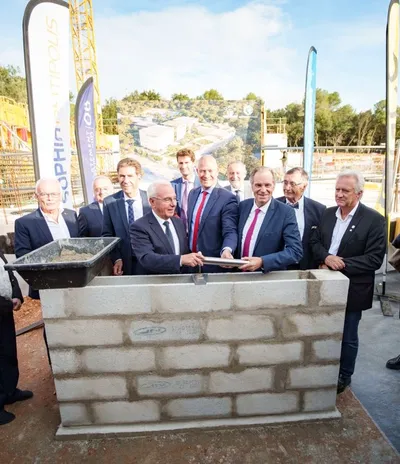 Sophia Antipolis : la première pierre d’Alpha a été posée hier
