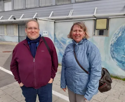 Paul Millemann (Apepa) et Mélanie Garçonnet (Peep) devant le lycée Henner d'Altkirch 