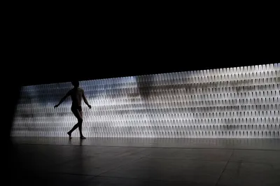 Inops – Clément Dazin / Cie La Main de l’Homme