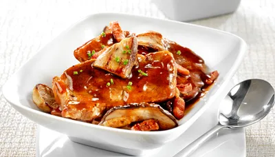 Côte de porc au porto et champignons