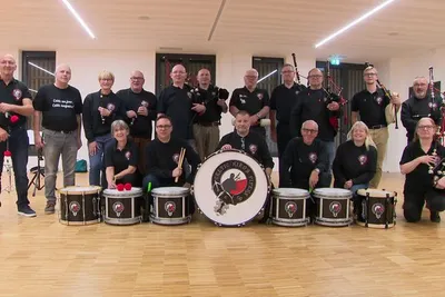 Concert des Celtics Ried's Pipers et la fanfare des hussards d Altkirch