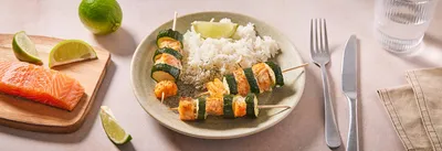 Brochettes de saumon et courgettes