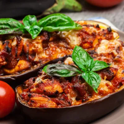 Aubergines farcies au poulet