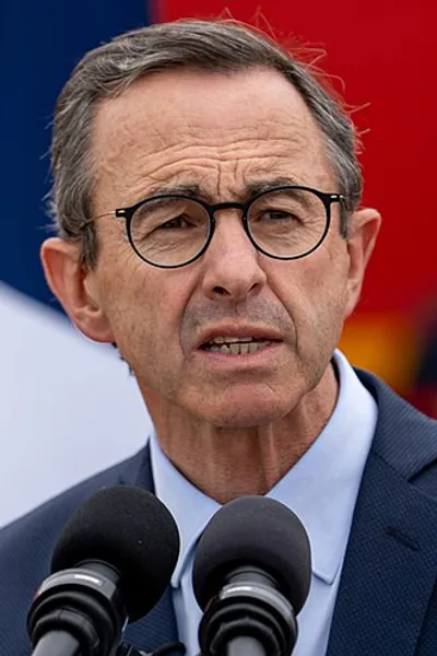 Présidentielle 2027 : Bruno Retailleau candidat des Républicains et déjà en campagne