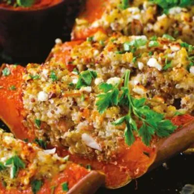 Butternut farci au quinoa et lardons