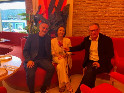 JUMA avec une photo des co-gérants: Marion Massa et Julien Partamian