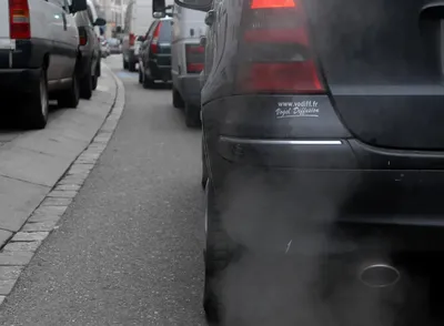 Strasbourg maintient l'interdiction des voitures classées 3 malgré l'assouplissement de l'État