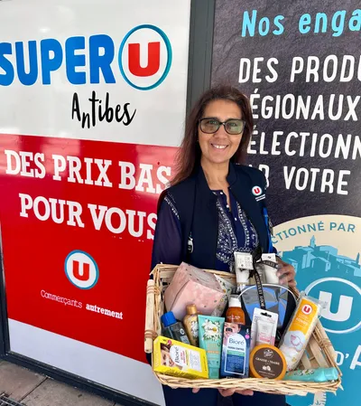 GAGNEZ UNE CORBEILLE SPECIALE "BEAUTE DE LA PLAGE" AVEC SUPER U ANTIBES