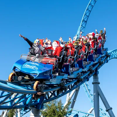 europa park noël visiteurs déguisés