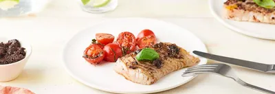 Filets de lieu noir grillés à la tapenade noire