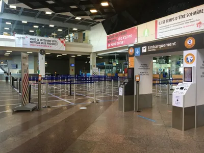 aérogare vide aéroport Entzheim Strasbourg janvier 2022