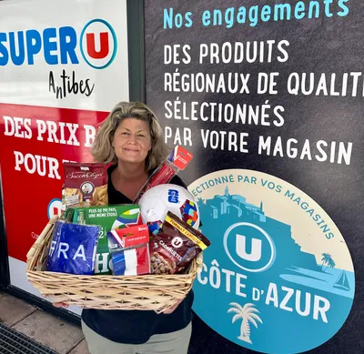 GAGNEZ UN PANIER SPECIAL COUPE DU MONDE AVEC SUPER U ANTIBES