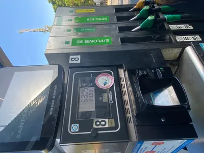 Carburants : les grands oubliés des aides gouvernementales