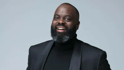 Issa Doumbia à Monaco pour les Sérénissimes de l’Humour