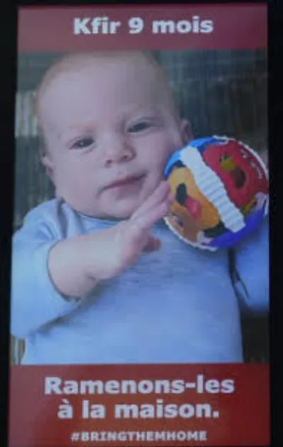 20/11/23 : Une bâche "Libérez les otages" déployée à Nice