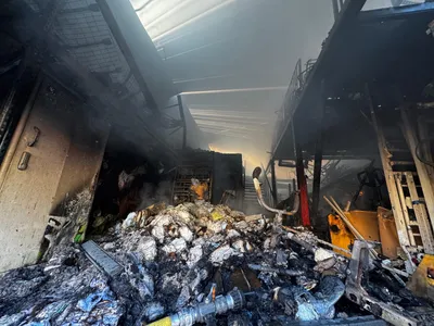 Pégomas :  un incendie a détruit hier matin 2 500 m2 de surface commerciale 