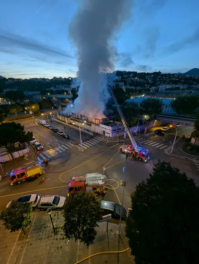 Le Cannet : un incendie s’est déclaré tôt ce matin dans un immeuble