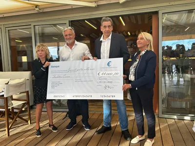 Les plagistes cannois renouvellent leur engagement auprès de la Fondation Cannes