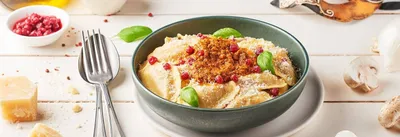 Ravioles maison au pesto/ricotta et airelles 