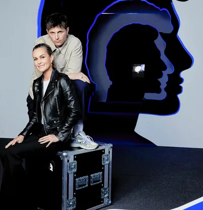 "Un Biopic sur Johnny Hallyday : Laeticia Annonce Raphaël Quenard dans le Rôle Principal"