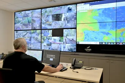 4/10/22 : NOUVEAU POSTE DE COMMANDEMENT A CANNES