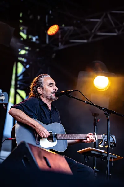 L'INVITE DE CANNES RADIO : STEPHAN EICHER