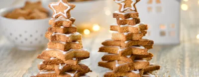 Sapins bredeles étoilés