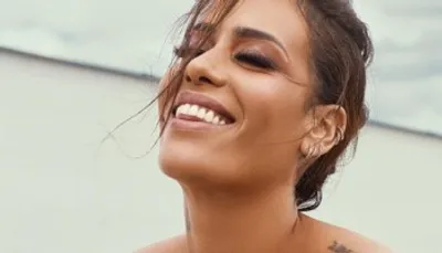 L'INVITEE CANNES RADIO : AMEL BENT