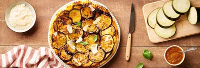 Tarte tatin aux aubergines et au pesto rouge