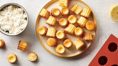 Cannelés au citron et à la ricotta