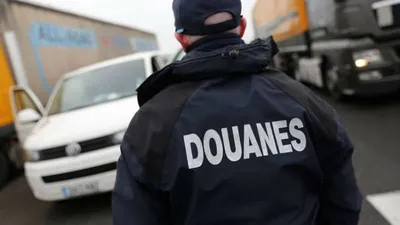 Antibes : 100 kilos de cannabis découverts dans un camion