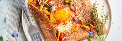 Garniture délicieuse pour crêpes salées