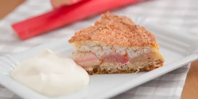 Gâteau rhubarbe, coco, fromage blanc