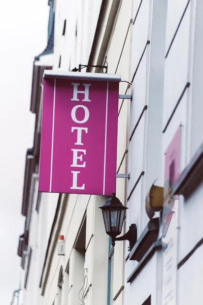 Cannes : fermeture administrative d’un hôtel clandestin 