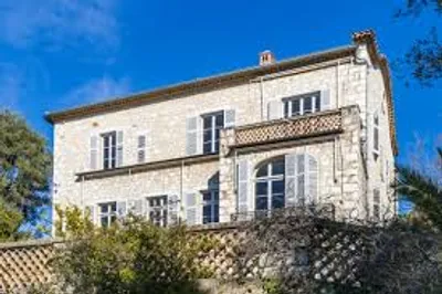 Deux tableaux de Renoir volés à Cagnes-sur-Mer