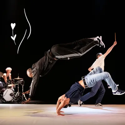 DANSE HIP-HOP & THÉÂTRE & MUSIQUE TOUT PUBLIC DÈS 8 ANS