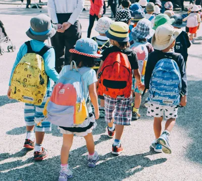 Rentrée scolaire : comment aider les enfants à retrouver un bon rythme après les vacances ?