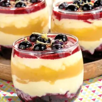 Parfait au citron et myrtille