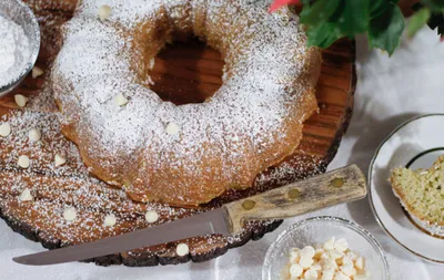 Gâteau aux amandes, citron, et chocolat blanc