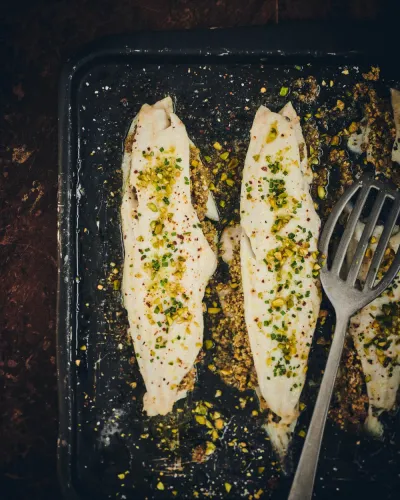 Limande croquante aux fruits secs