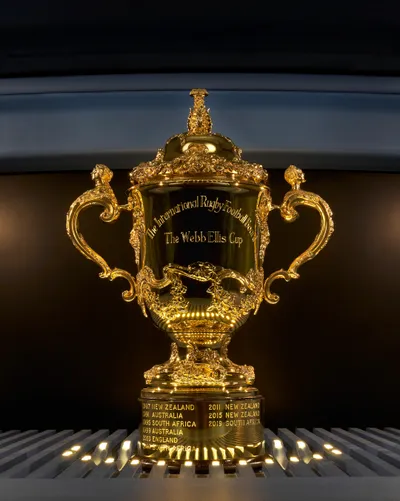 18/07/23 : Le trophée de la Coupe du Monde de Rugby à Cannes