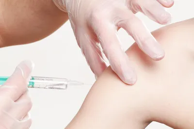 Mélanome : des résultats prometteurs pour un vaccin personnalisé en cours d’essai