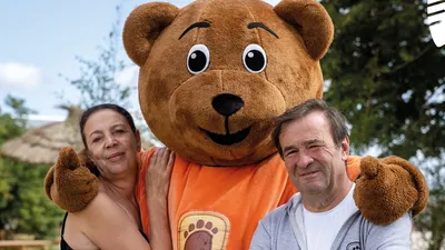  Une vente aux enchères pour la Tanière en mai