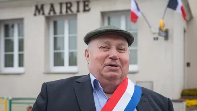 Eure-et-Loir : l'ultime hommage à Claude Térouinard, figure...