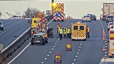 Un véhicule d'intervention percuté sur l'A10