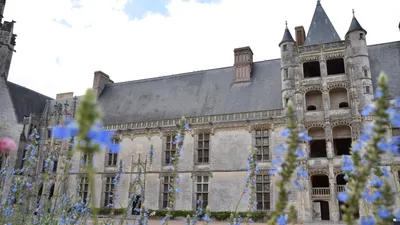 Décalé et contemporain,  « Drôles de meubles, ça déménage » au...
