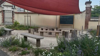 Opération renaturation pour une école de Gasville-Oisème